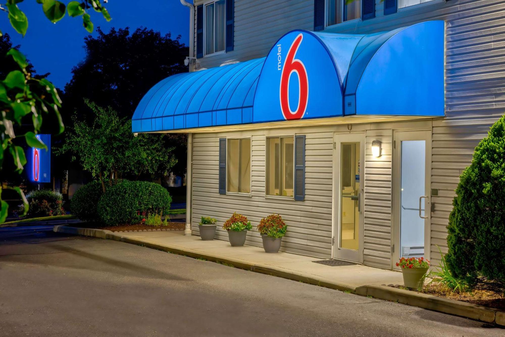 Motel 6 Bethel, Ct - Danbury المظهر الخارجي الصورة